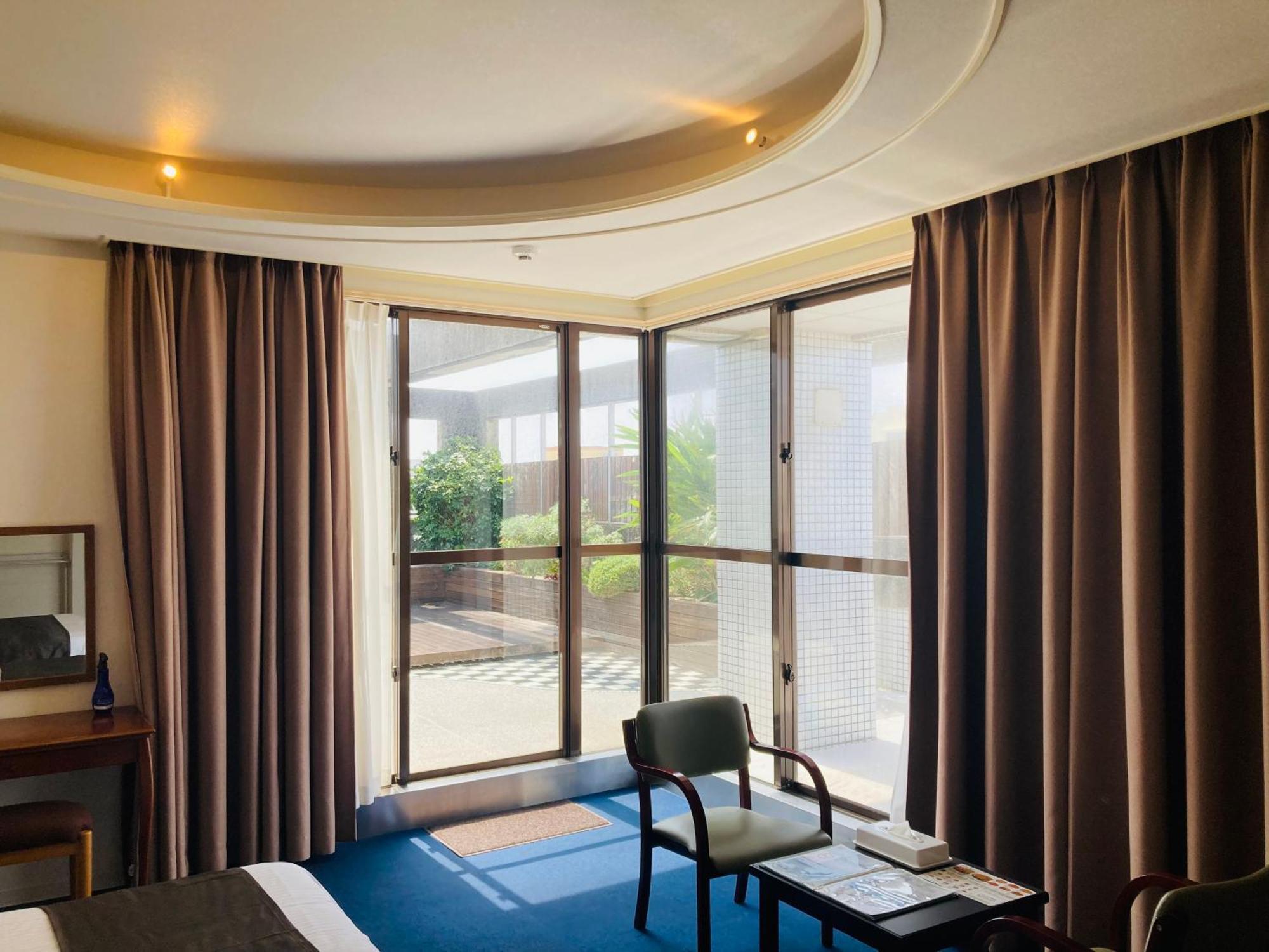 Okinawa Hotel Precia Naha Phòng bức ảnh